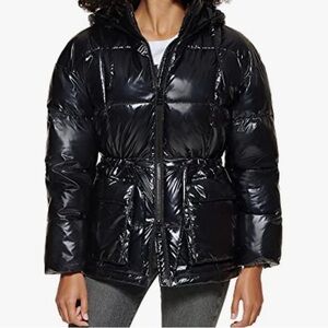 Levi's black shiny puffer coat with hood size XL